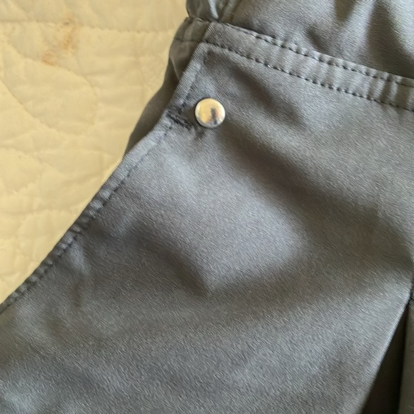 MPG shorts. - Picture 3 of 6